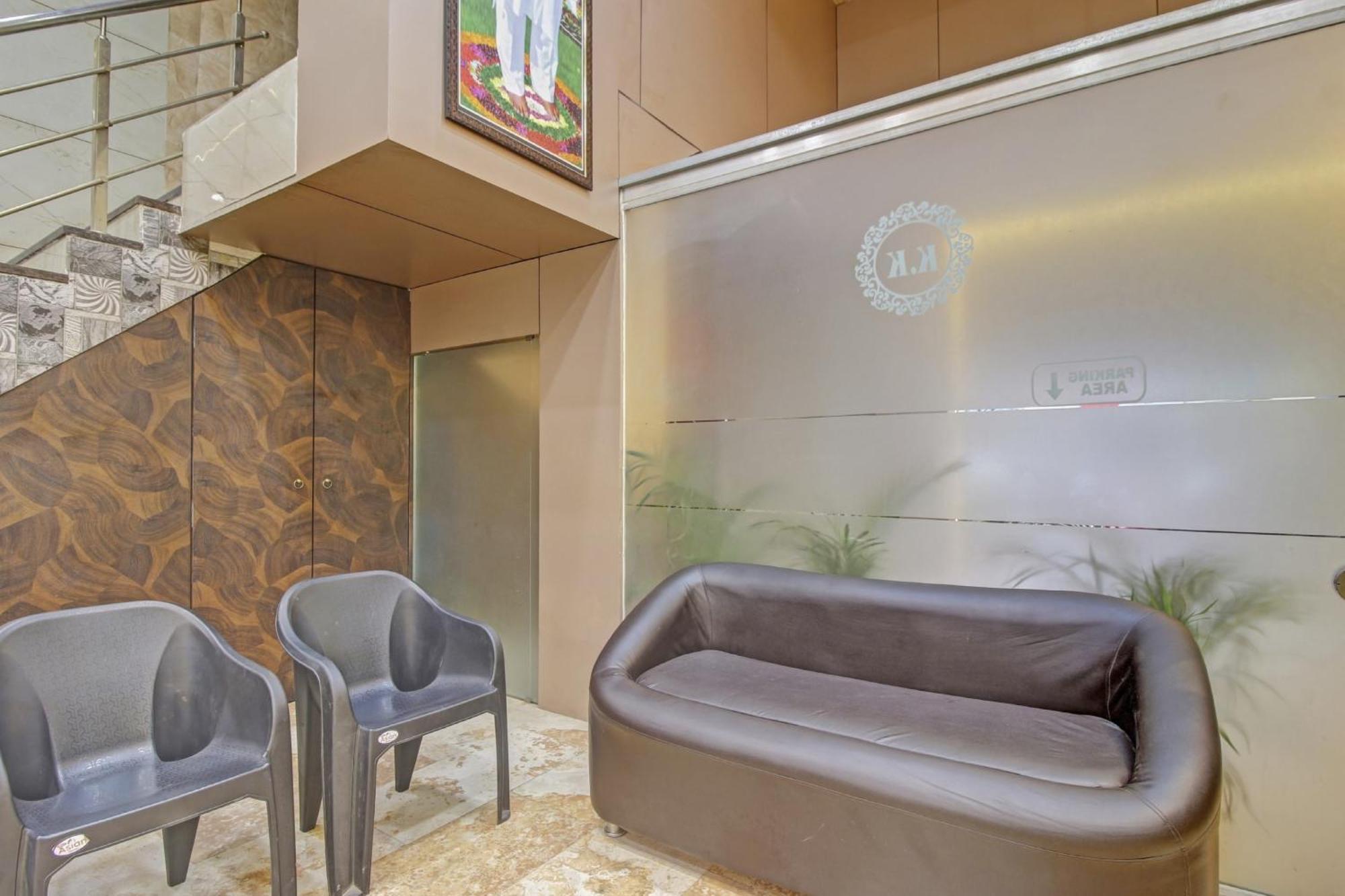 Hotel Ambedkar Kalyān Dış mekan fotoğraf